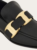 Ferragamo Maxi Vara plate loafer - Image 6